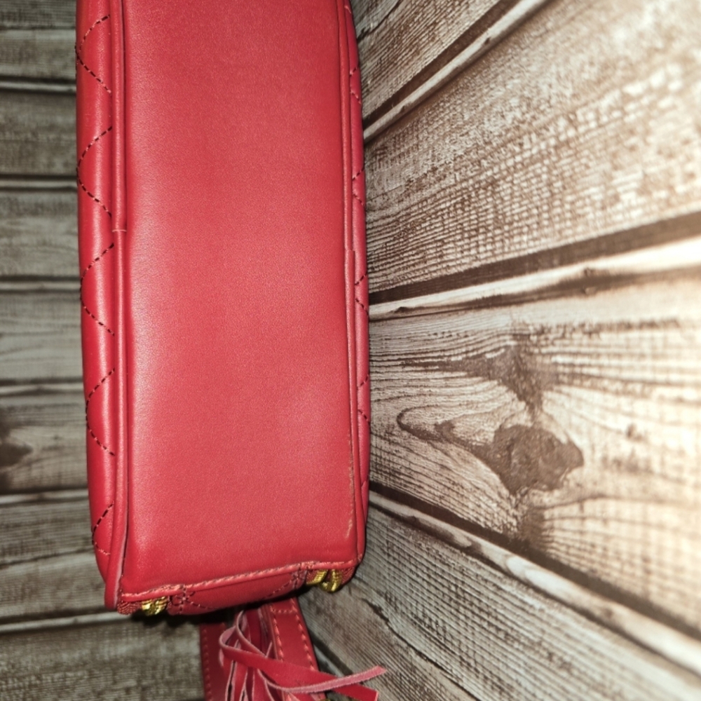 Joy & Iman Diamond Quilted Burgundy Shoulder Bag - Picture 5 of 6